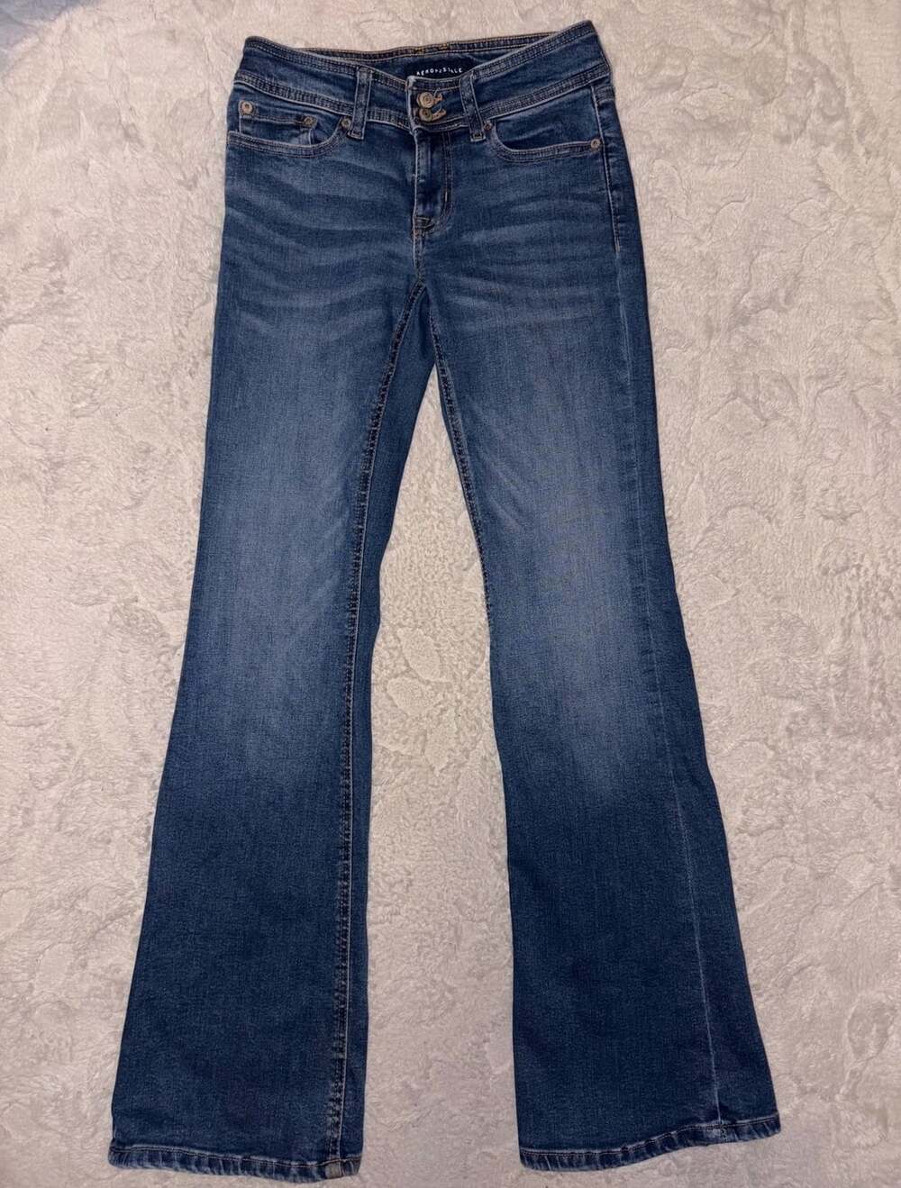 Aeropostale Low Rise Flare Jeans Size 00 REG Blue Denim